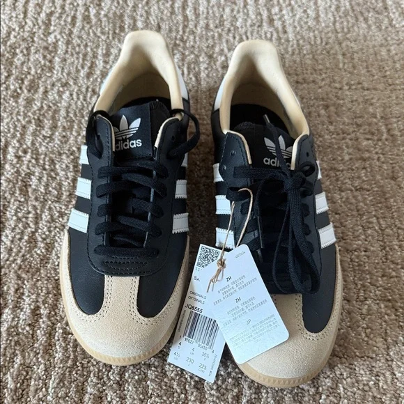 Adidas Samba - Picture 1 of 4